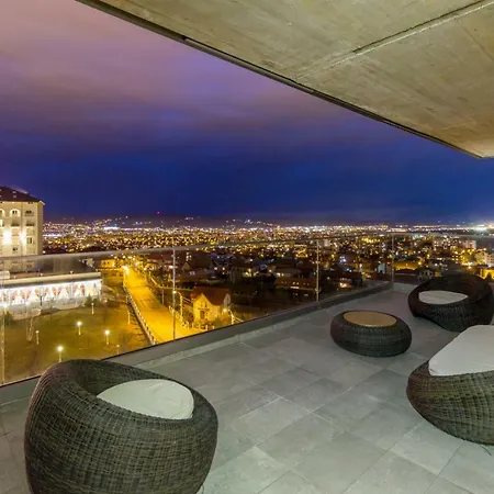 My Place Grand Hill Appartement